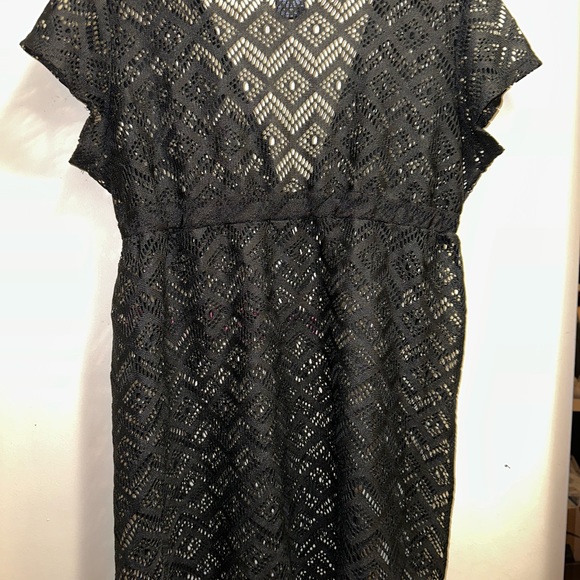 coverup - Picture 2 of 3